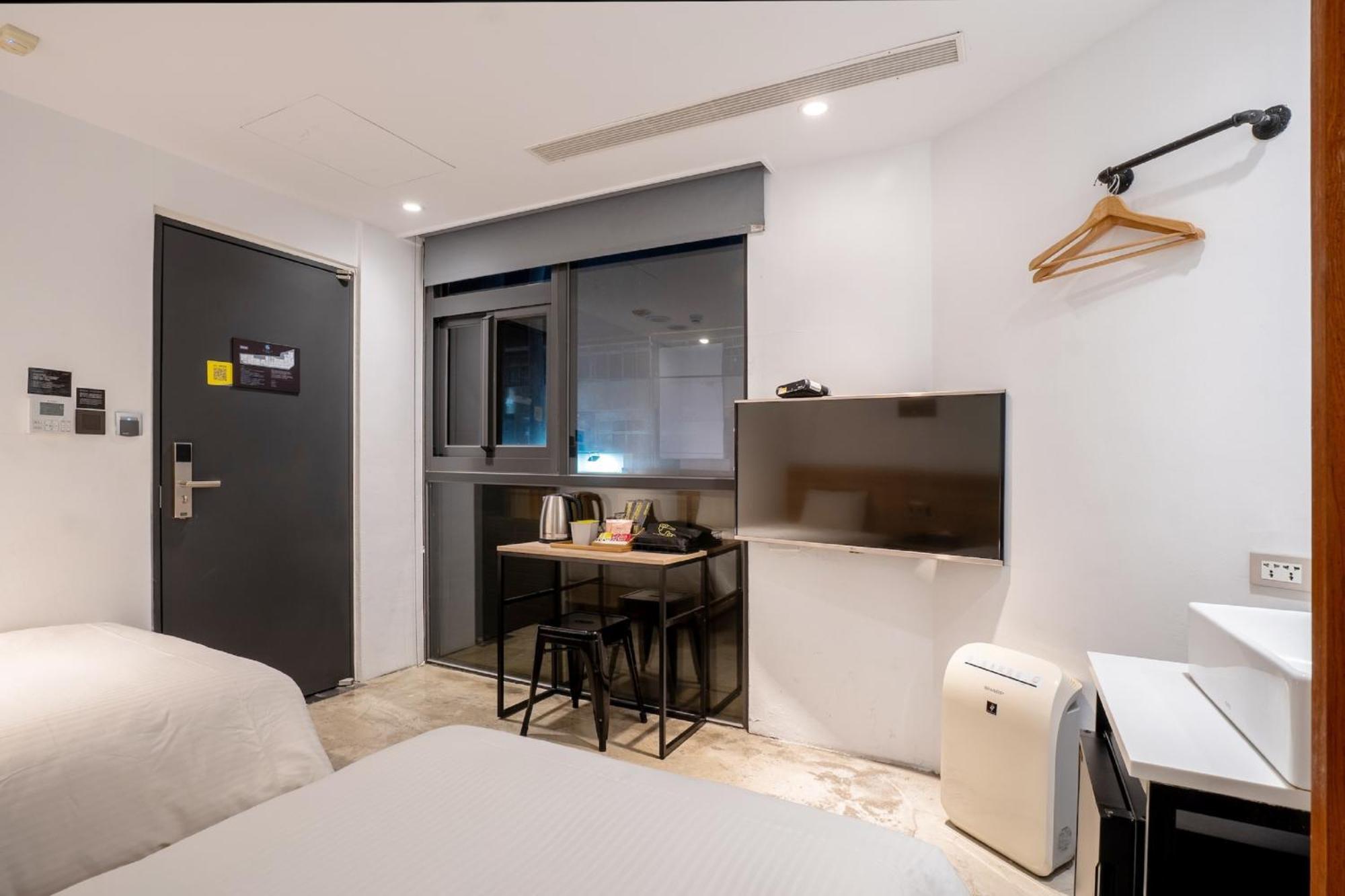 Chase Hotel Taizhong Zewnętrze zdjęcie