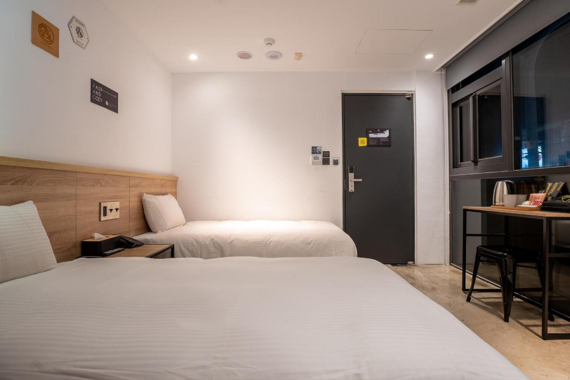 Chase Hotel Taizhong Zewnętrze zdjęcie
