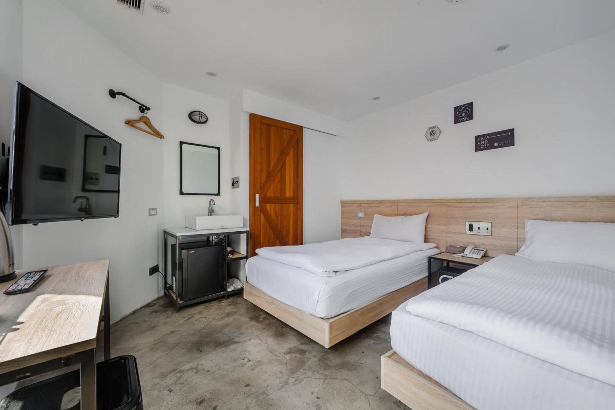 Chase Hotel Taizhong Zewnętrze zdjęcie